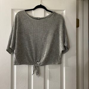 Striped cropped tee